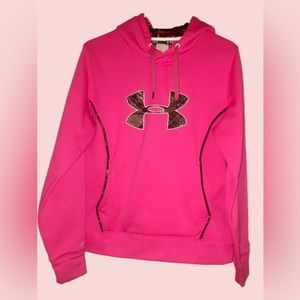 Woman’s Under Armour Camo&Hot Pink Sweatshirt